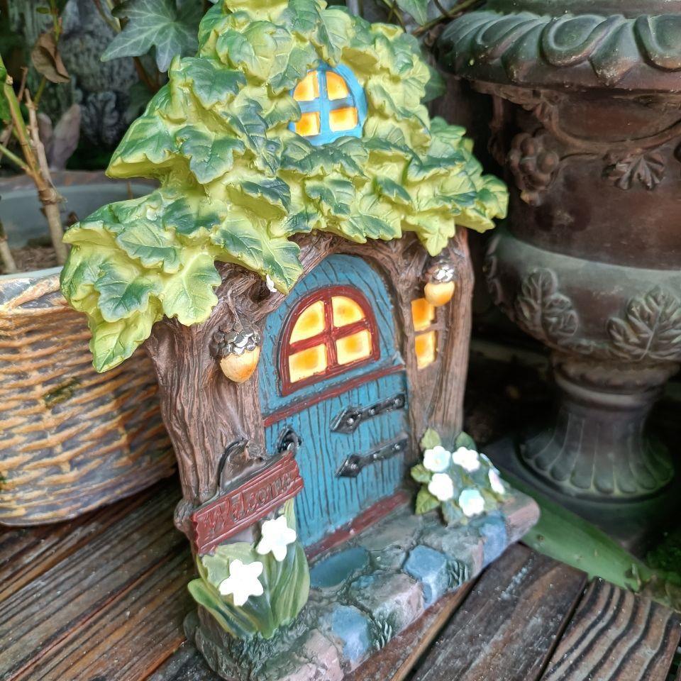 Wooden Miniature Fairy Gnome E - مراجعة Kids Outdoor Fairy Garden وسعره